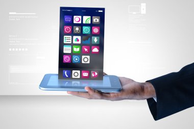 Tablet pc kullanan işadamı