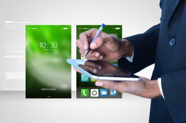 Tablet pc kullanan işadamı