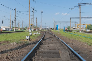 yol ve altyapı ile Tren İstasyonu