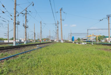 yol ve altyapı ile Tren İstasyonu
