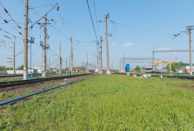 yol ve altyapı ile Tren İstasyonu