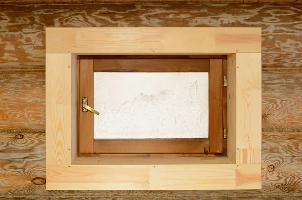 Drewniane Okno Ścianie Domu Drewna — Zdjęcie stockowe