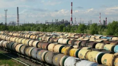 Petrol tren istasyonu