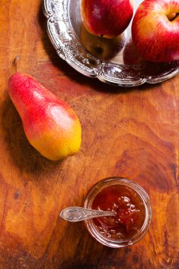 ev yapımı Armut Reçeli