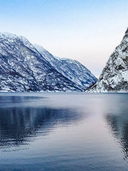 Зимовий Пейзаж Замерзлому Фіорді Річки Фреймфйордені Вестланд Вік Норвегія — стокове фото