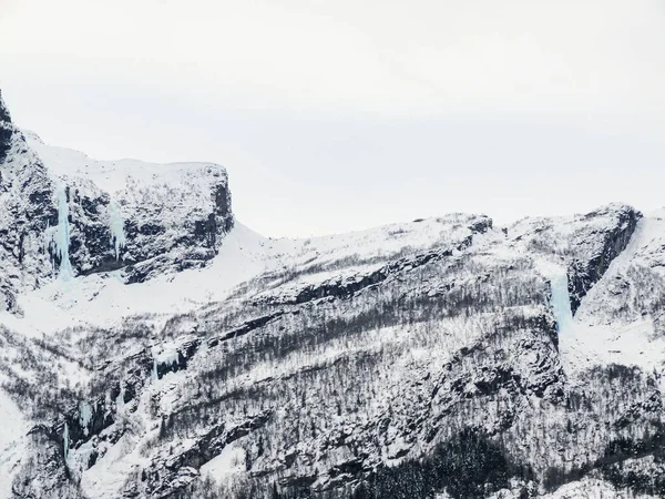 Cascada Congelada Carámbanos Hermoso Paisaje Noruega — Foto de Stock