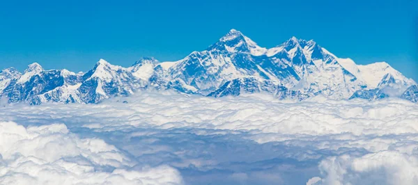 ヒマラヤのエベレスト山 高さ8848M 地球上で最も高い山 7つのサミット — ストック写真