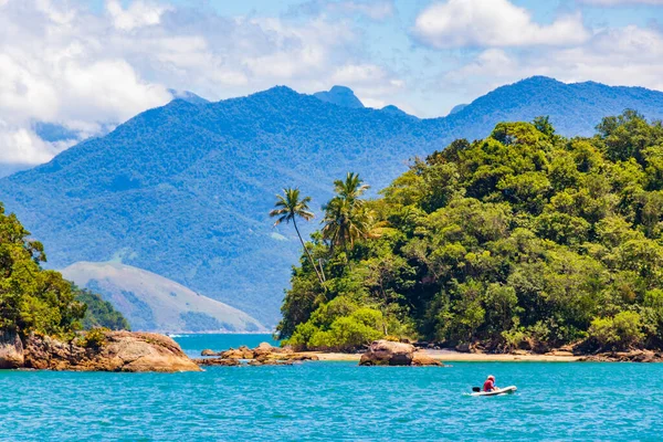 Büyük tropikal ada Ilha Grande Angra dos Reis, Rio de Janeiro, Brezilya.
