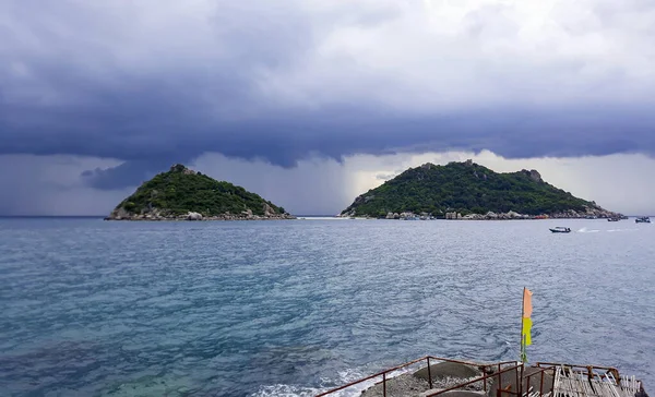 Stürmische Wolken Ziehen Auf Der Wunderschönen Insel Koh Nang Yuan — Stockfoto