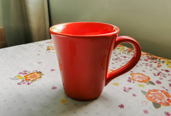 Taza Roja Café Mesa Las Abuelas Angra Dos Reis Brasil — Foto de Stock