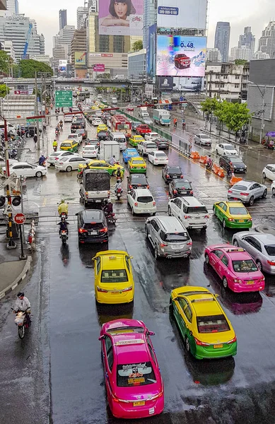 Hora Punta Con Mucho Tráfico Metrópolis Bangkok Tailandia —  Fotos de Stock