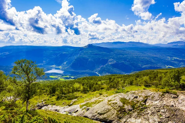 Paisaje Montaña Lago Vangsmjse Vang Valdres Noruega — Foto de Stock