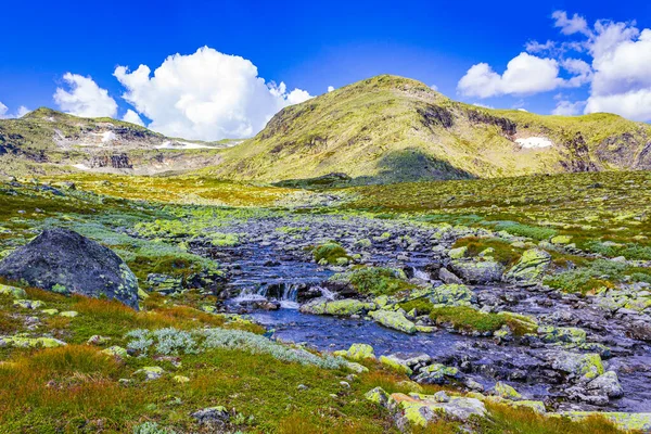 Prachtig Noors Landschap Met Prachtige Waterval Vang Valdres Innlandet Noorwegen — Stockfoto