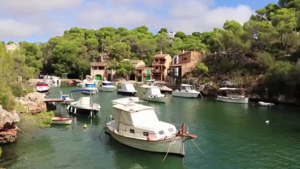 Körfez Marinasının Panoramik Manzarası Cala Figuera Mallorca Spanya — Stok video