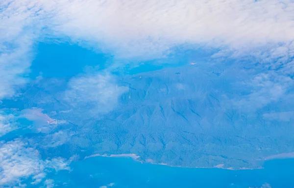 Repülő Thaiföldön Panorámás Kilátás Nyílik Gyönyörű Szigetekre Tengerparti Strandok Türkiz — Stock Fotó