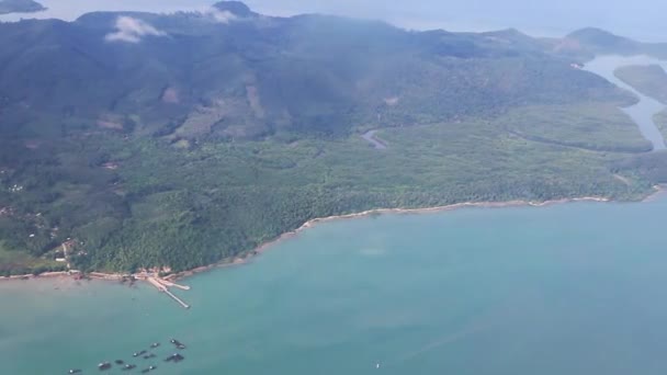 Létání Nad Thajskem Panoramatický Výhled Ostrovy Pláže Tyrkysové Vody — Stock video