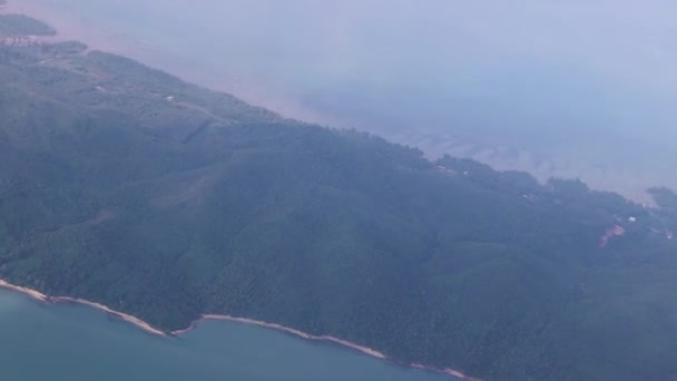 Volando Sobre Tailandia Vista Panorámica Las Islas Playas Aguas Turquesas — Vídeo de stock