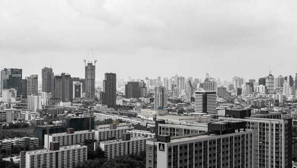 Bangkok Thailand 22. Mai 2018 Bangkok city panorama skyscraper and cityscape of the capital of Thailand black and white picture.