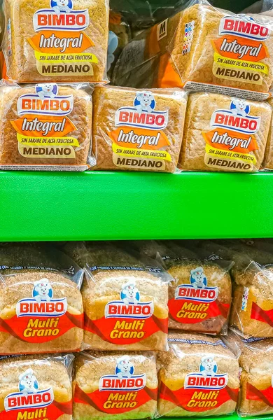 Playa Del Carmen Mexico2021年4月Bimbo白面包Blanco Integral Mediano Multi Grano Packaging Supermarket — 图库照片