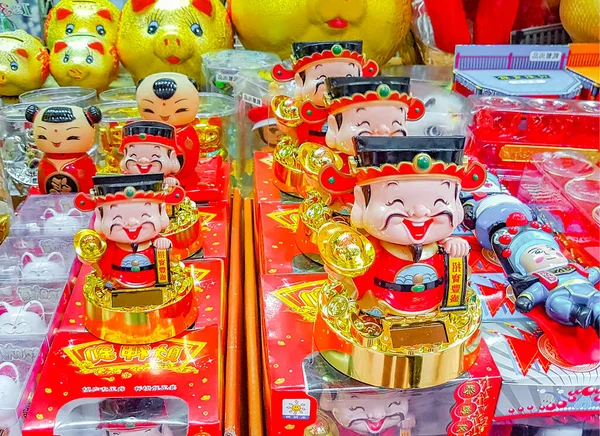 泰国曼谷Mai 2018五彩缤纷的中国城旧货市场玩具纪念品泰国曼谷购物街上的商店 — 图库照片