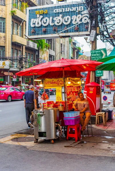 Bangkok Thailand Mai 2018 Typical Colorful Shopping Streets Full Signs — Stock Photo, Image