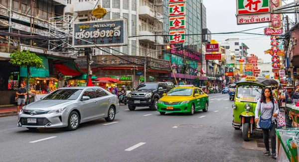 Bangkok Tailandia Mai 2018 Tráfico Pesado China Town Yaowarat Road — Foto de Stock