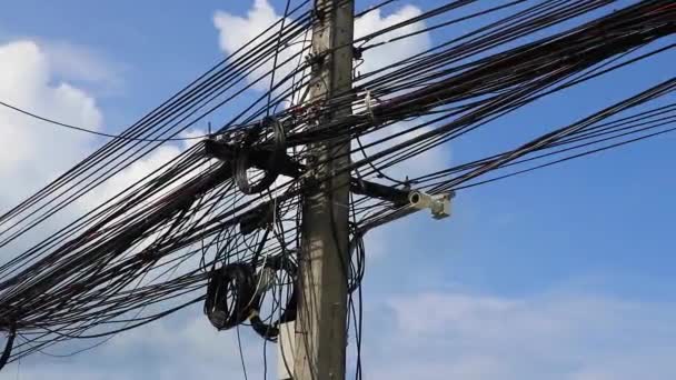 Absolute Cable Chaos Thai Power Pole Thailand Blue Sky — 图库视频影像