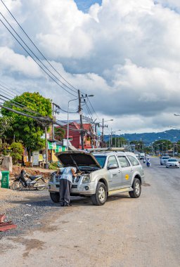 Phuket Tayland 10. Ekim 2018 Phuket Tayland 'da eski bir kırsal araba tamir atölyesi..
