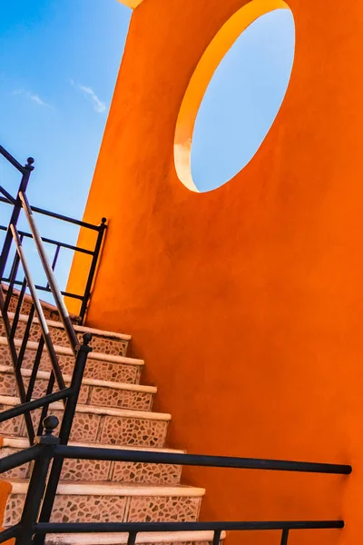 Typische Orangefarbene Residenzhotel Architektur Playa Del Carmen Mexiko — Stockfoto