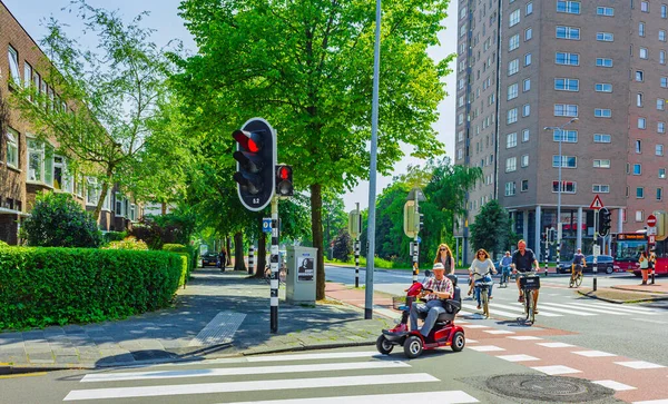 Groningen Hollandia Június 2013 Városkép Panoráma Épületek Kerékpárforgalom Groningen Holland — Stock Fotó