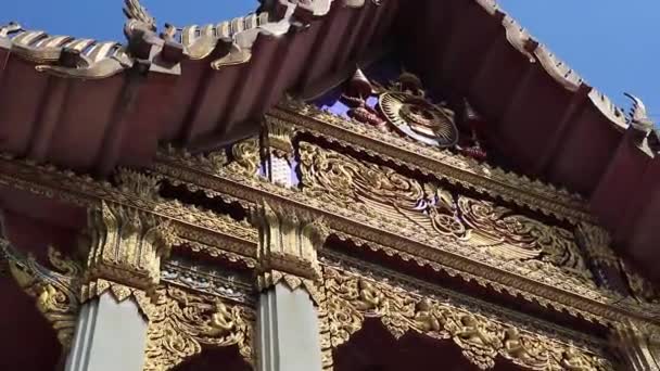 Πολύχρωμο Wat Don Mueang Phra Arramluang Βουδιστικός Ναός Μπανγκόκ Ταϊλάνδη — Αρχείο Βίντεο