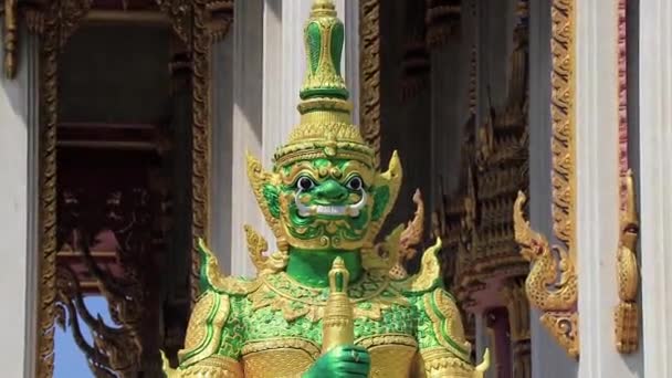 Tempelwächter Yaksha Wat Don Mueang Phra Arramluang Bangkok Thailand — Stockvideo