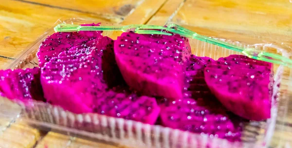 Pitaya Rosa Dragonfruit Comida Rua Mercado Noite Tailandesa Huai Khwang — Fotografia de Stock