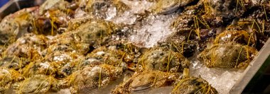 Huai Khwang Bangkok Tayland 'da yengeç ve ıstakoz var..