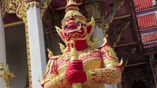 Temple Gardien Yaksha Wat Don Mueang Phra Arramluang Bangkok Thaïlande — Video