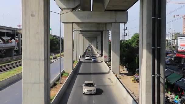 Μπανγκόκ Ταϊλάνδη Ιανουάριος 2020 Πόλη Ζωή Δρόμους Αυτοκίνητα Υψηλή Κυκλοφορία — Αρχείο Βίντεο