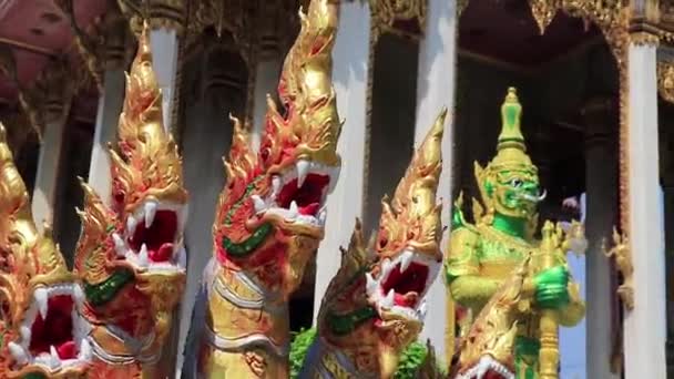 Tempelwächter Yaksha Wat Don Mueang Phra Arramluang Bangkok Thailand — Stockvideo