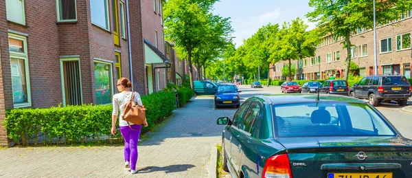 Groningen Nederland Juni 2013 Stadsgezicht Panorama Gebouwen Fietsen Mensen Verkeer — Stockfoto