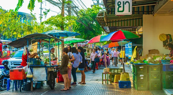 Bangkok Thailand January 2020 Buy Street Food Thai Food Market — Stock Photo, Image