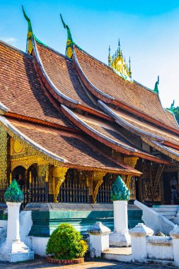 Wat Xieng Thong Budist tapınağı Luang Prabang Laos 'un en iyi tapınakları.