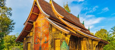 Wat Xieng Thong Budist tapınağı Luang Prabang Laos 'un en iyi tapınakları.