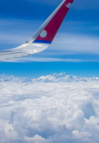 Гималайский Непал Полет Самолета Авиакомпании Mai 2018 Года Над Горой — стоковое фото