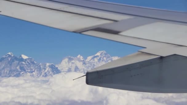 Καταπολέμηση Πάνω Από Όρος Έβερεστ Στα Ιμαλάια Υψηλότερο Βουνό Στη — Αρχείο Βίντεο