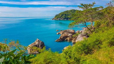 Fil Kayası 'ndan Tayland' daki Koh Samui 'deki Silver Beach' e muhteşem bir panoramik manzara..