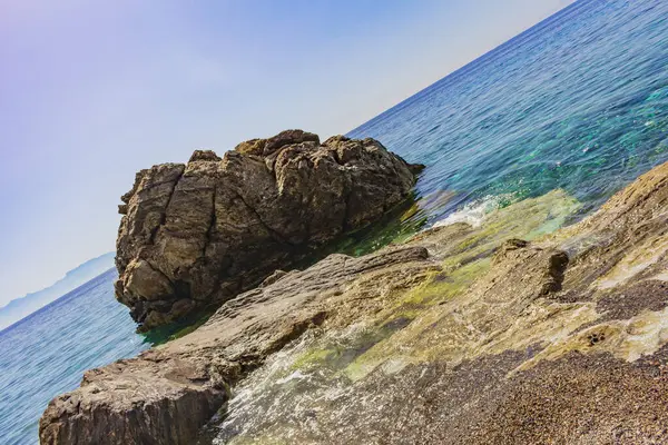 Gran Roca Paisajes Costeros Naturales Isla Kos Grecia Con Montañas — Foto de Stock