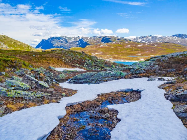 Incroyable Panorama Lac Vavatn Vue Sur Paysage Accidenté Rochers Rochers — Photo