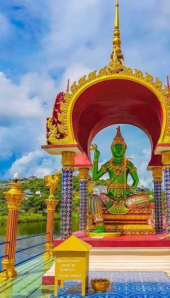 Estatuas Dioses Colores Arquitectura Templo Wat Plai Laem Isla Koh — Foto de Stock