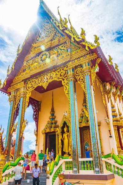 Surat Thani Thaïlande Mai 2018 Architecture Colorée Lac Statues Wat — Photo