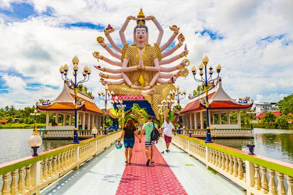 Surat Thani Tailandia Mai 2018 Enorme Estatua Dieciocho Brazos Diosa — Foto de Stock