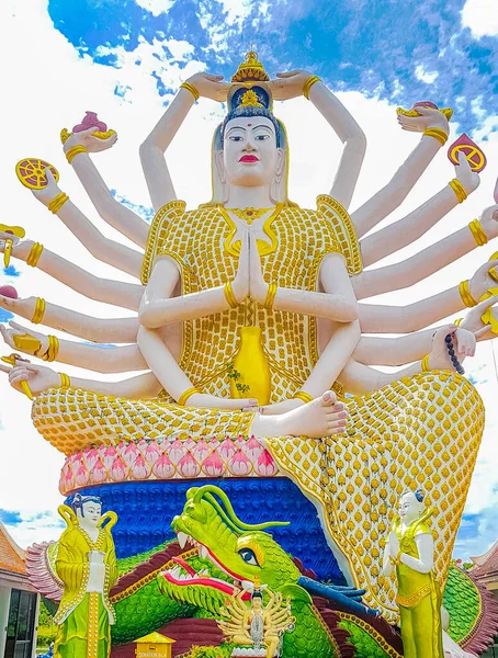 Colorido Enorme Estatua Dieciocho Brazos Diosa Guan Yin Templo Wat — Foto de Stock